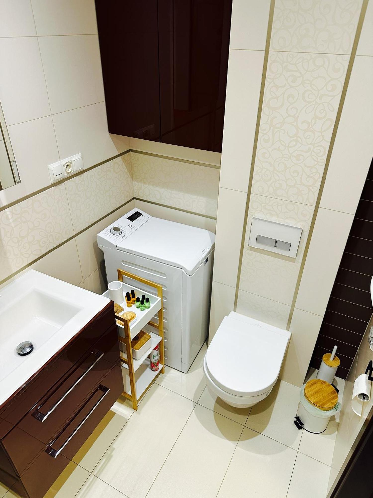 Krakowska Comfort - Strong Wifi And Free Parking Varsovia Exterior foto